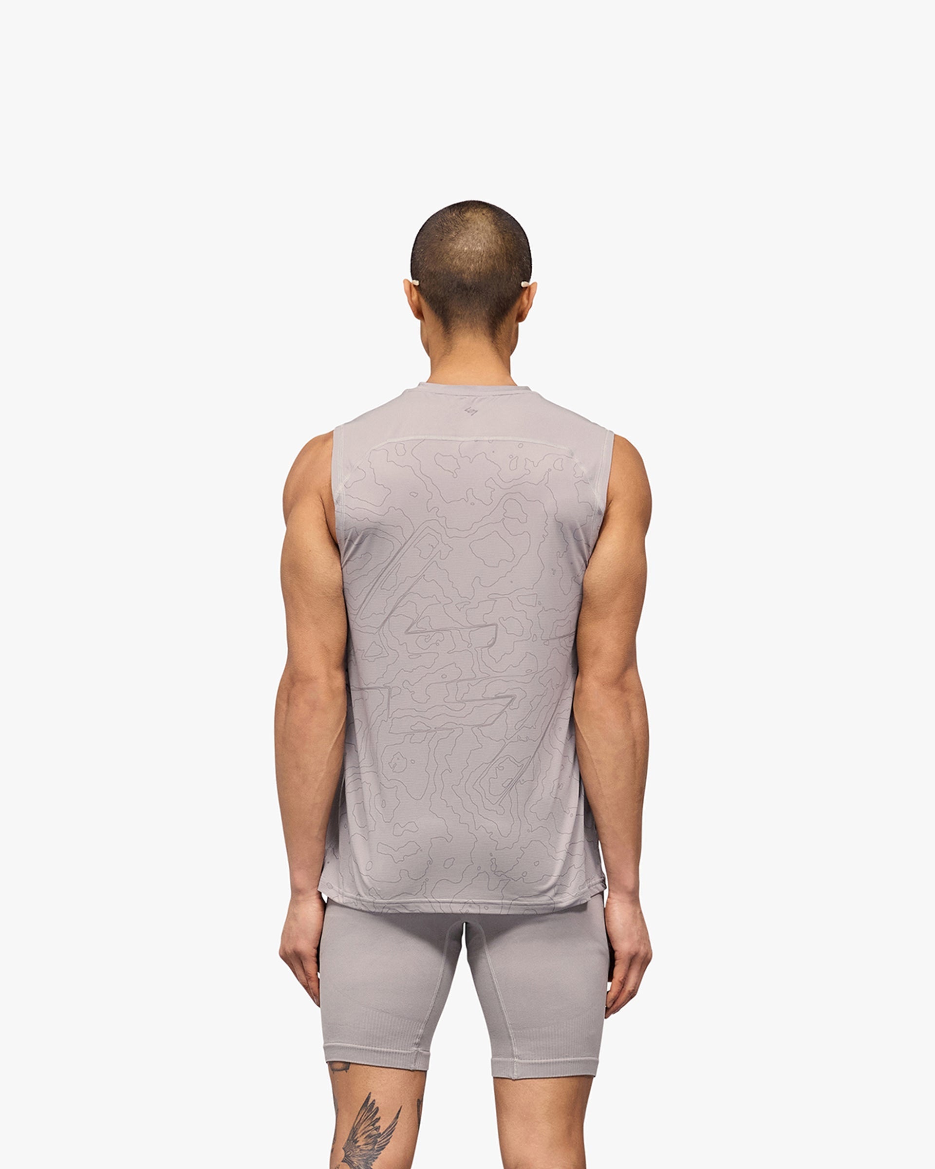 247 Contour Run Tank - Titanium