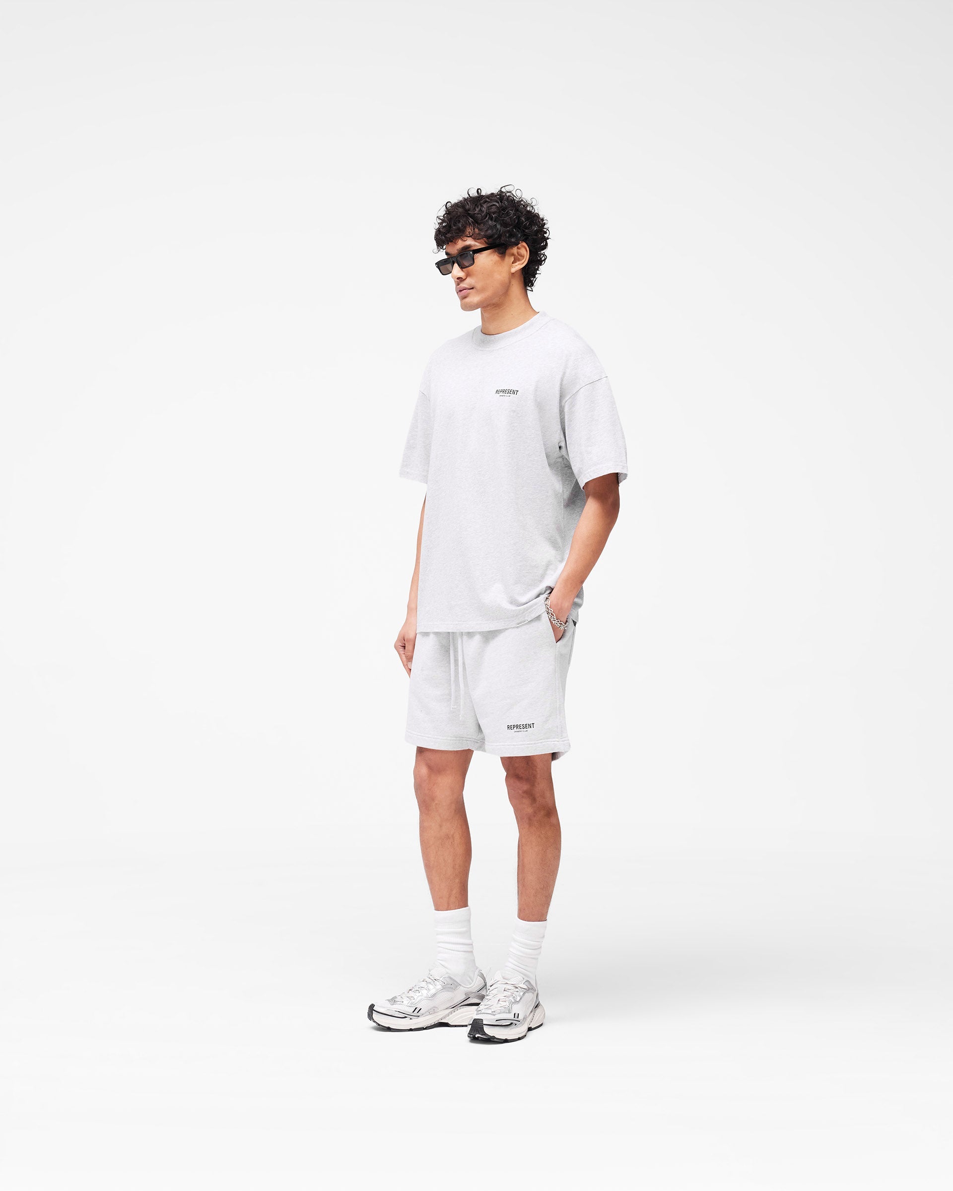 Represent Owners Club T-Shirt - Ash Grey